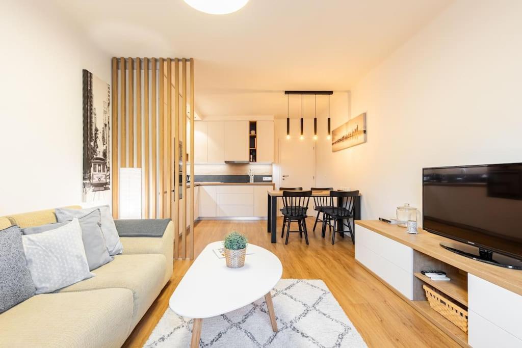 Bnb Slovakia Nivy Bliss Retreat Братислава Екстер'єр фото